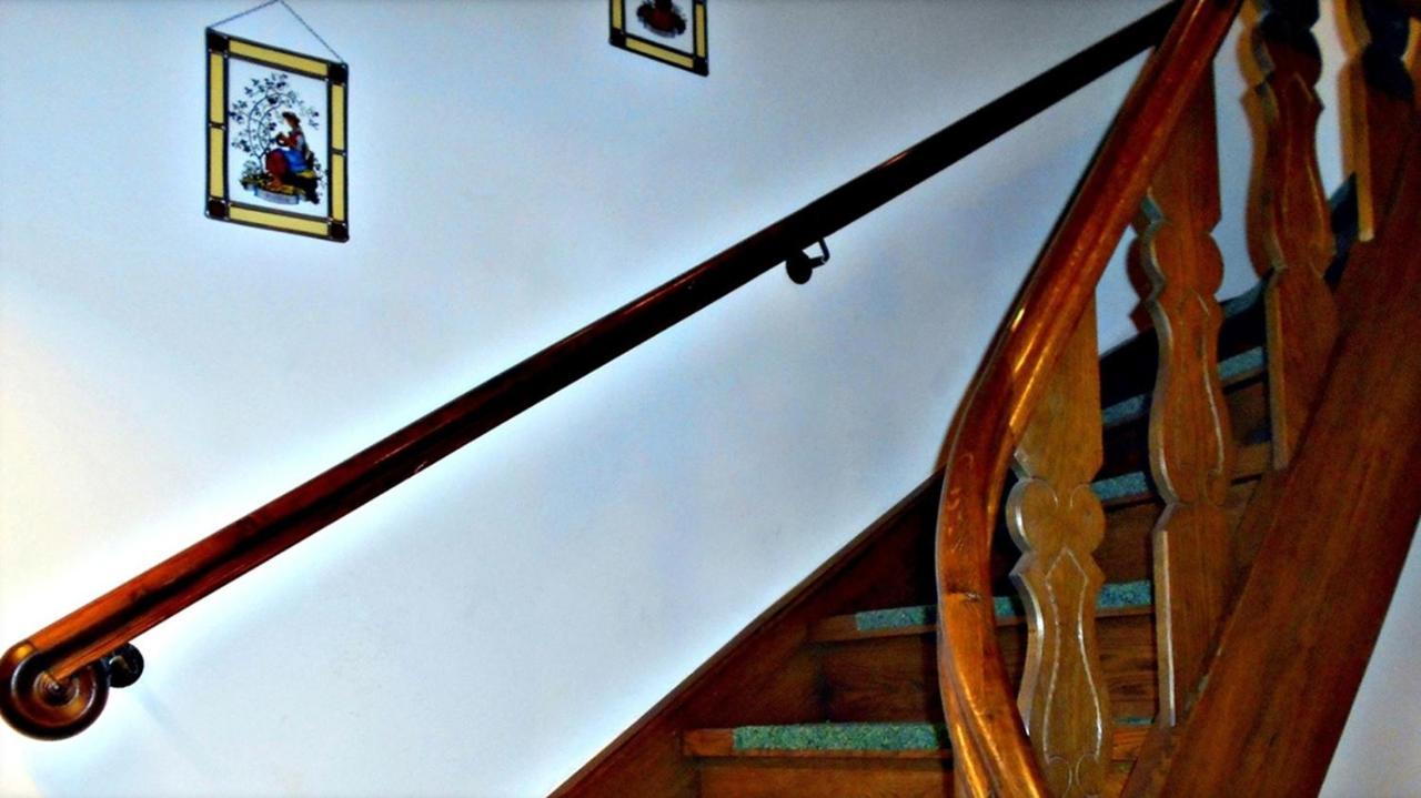 Ferienwohnung Neuhuber Bad Goisern am Hallstättersee Exterior foto